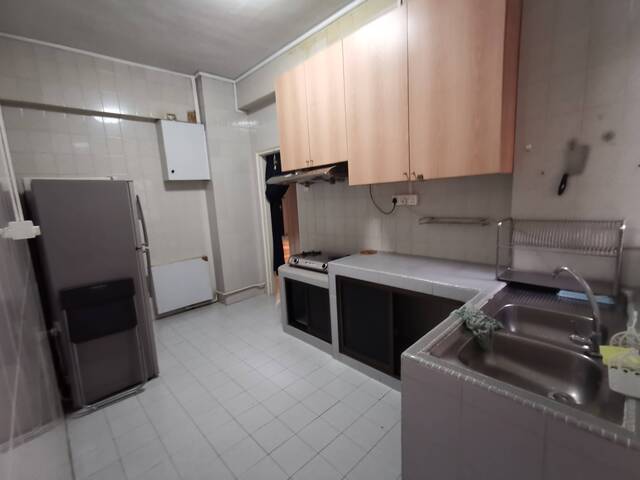 Available Aug 17 / Long Term Rental / For 1-2 person stay only / Include utilities