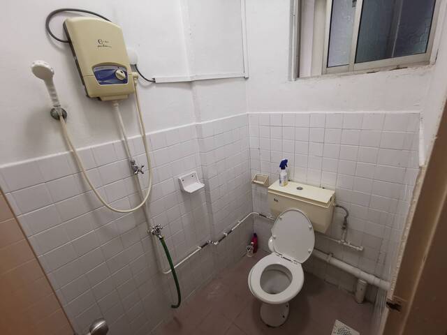 Available Aug 17 / Long Term Rental / For 1-2 person stay only / Include utilities