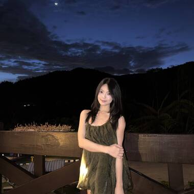 Eunice is looking for a room in CBD