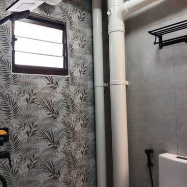 Near Sembawang MRT, Newly Renovated house, Common room share with 1 Female tenant
