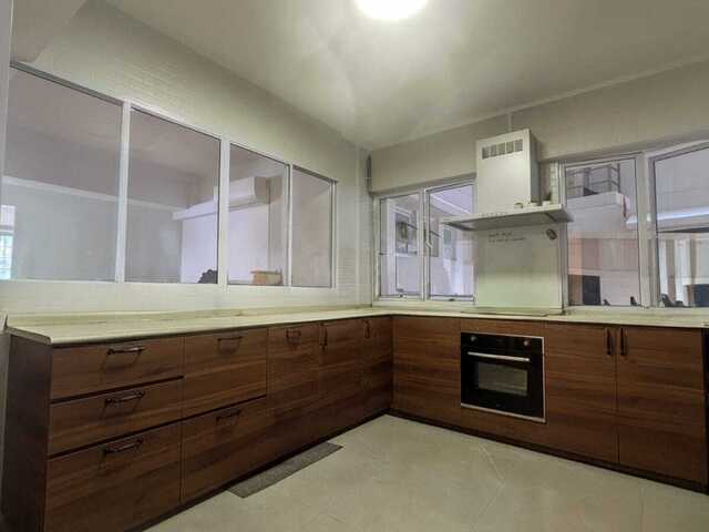 Modern furnished Room with private bathroom for rent