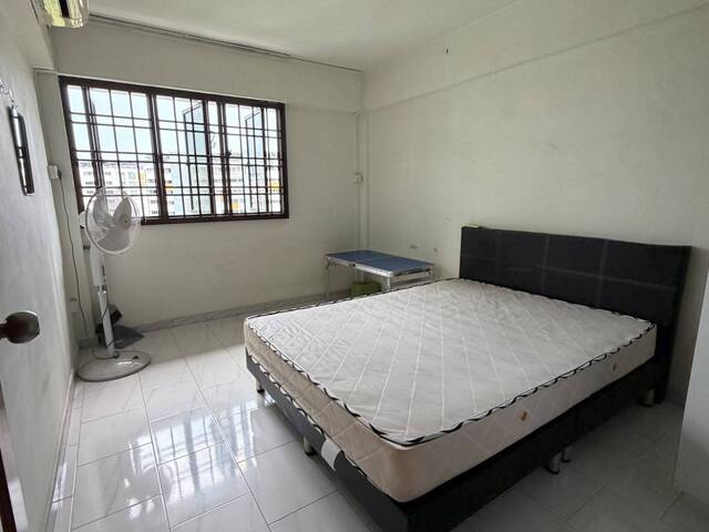 7 mins walk to Tampines Central & Mrt