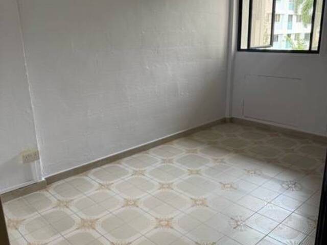 Master bed room available for rent immediately