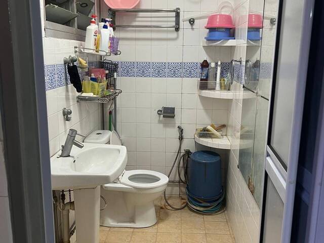 Common room at 246 simei street 5 for rent! Aircon wifi!