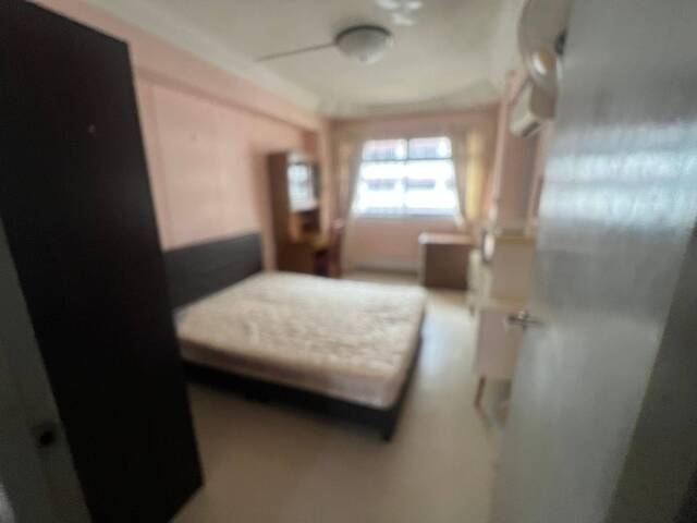 Common room at 246 simei street 5 for rent! Aircon wifi!