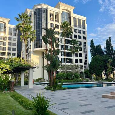 Eastpoint Green Condo Deluxe Common Room For Rent (Simei MRT - EWL/Green Line)
