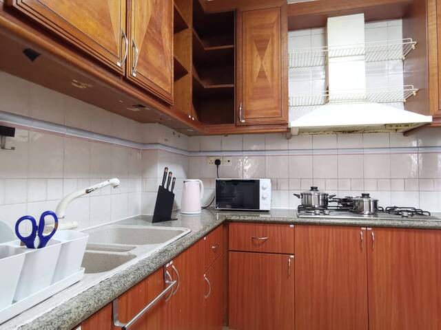 Room for Rent – ECON3 @ Dover Parkview Tower D #13-05
