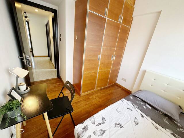 Room for Rent – CR5 @ Le Crescendo #15-05