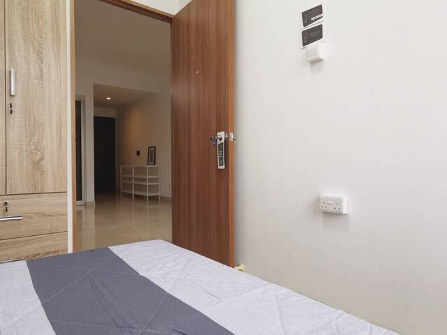 Private Room (PR2) for Rent at Grandeur 8, Ang Mo Kio!