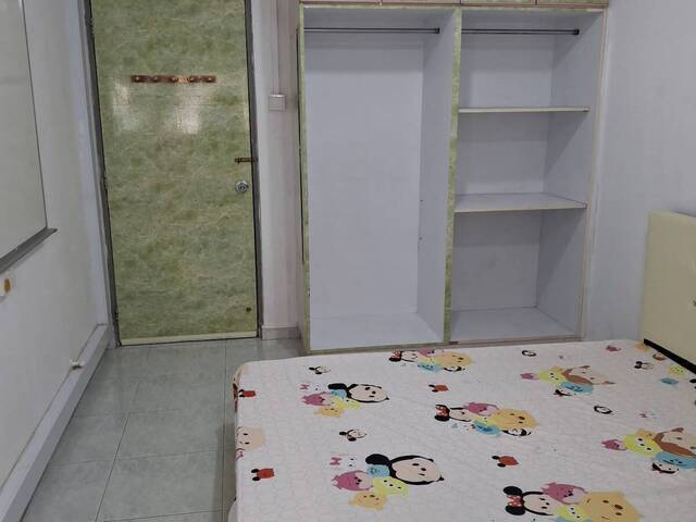Common Room @ Woodlands Street 81 BLK 805! NO AGENT FEES!