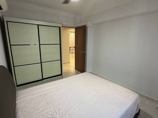 Rare Renovated HDB - High Floor 3min walk to Pioneer MRT