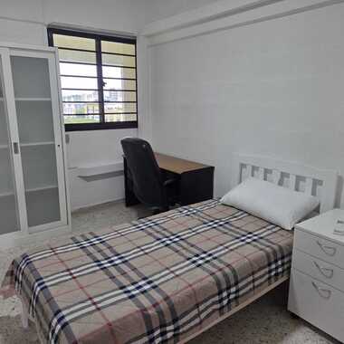 Master room for rent at Block 141, Jalan Bukit Merah