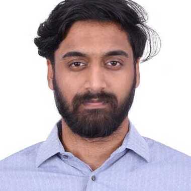 Dharane is looking for a room in Little India
