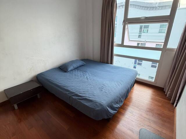Furnished Common Room @Dahlia Park Condo | Ready to Move from Now Onwards
