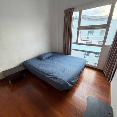 Furnished Common Room @Dahlia Park Condo | Ready to Move from Now Onwards