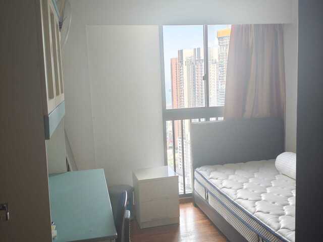 Room for rent in tanjong pagar
