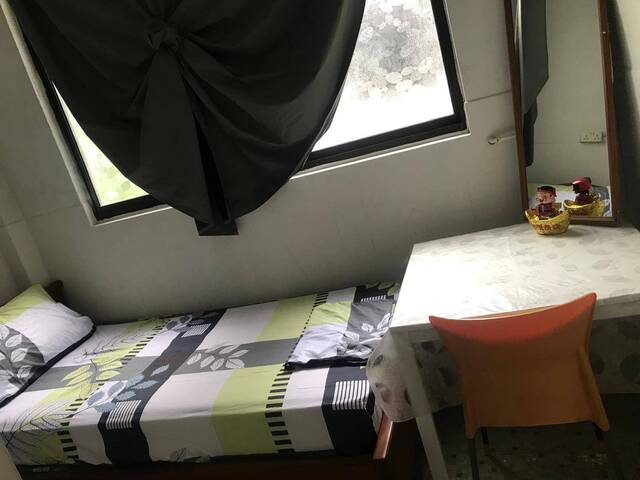 Room for rent / TIONG BAHRU/HAVELOCK / Common room / 1pax stay / Available 6 August