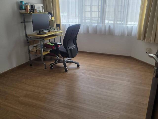 š” Spacious Newly Renovated Room for Rent | Marsiling/Woodlands | Ideal for Single Working Professio