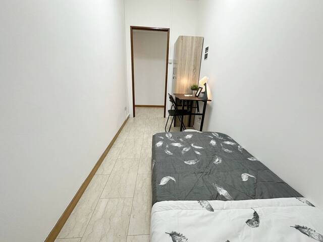 CR2 – Fully Furnished Co-Living Room for Rent at Le Crescendo