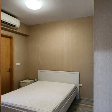 Cosy 1 Bedroom Unit @ La Fiesta , Next to SengKang MRT/Mall