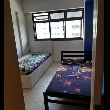 Sembawang room for rent