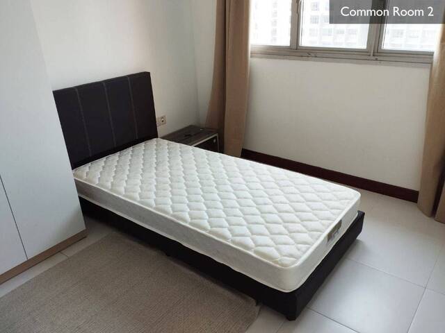 Spacious High-Floor Common Room Sengkang | Utilities & WiFi Included | No Fixed Aircon Hours