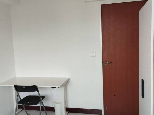 Spacious High-Floor Common Room Sengkang | Utilities & WiFi Included | No Fixed Aircon Hours