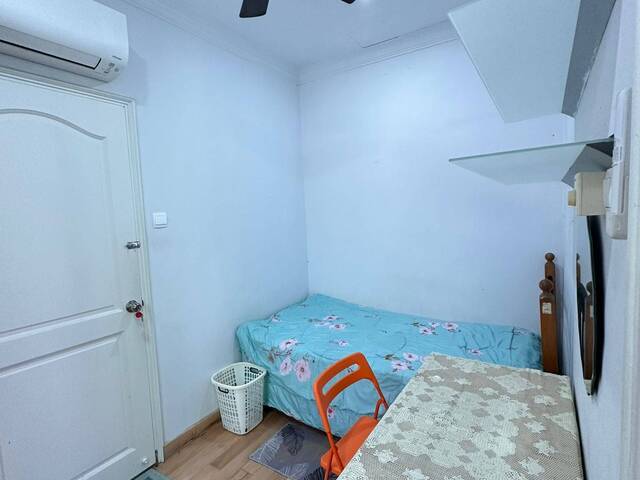 Rent for Room @Haw Par Villa