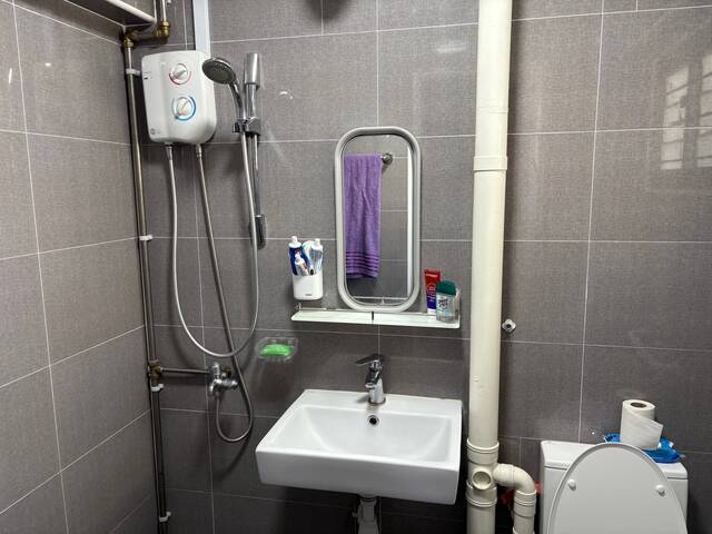 4-Room Flat @ Yishun Ave 11 BLK 440! NO AGENT FEE!