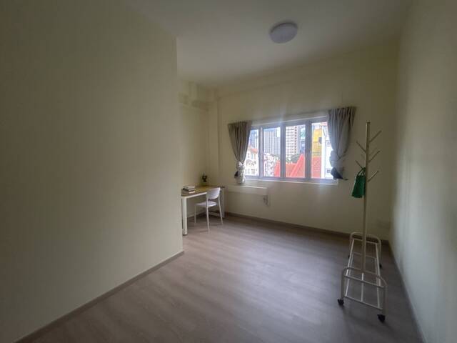 Newly Renovated Rooms for Rent in the City Area