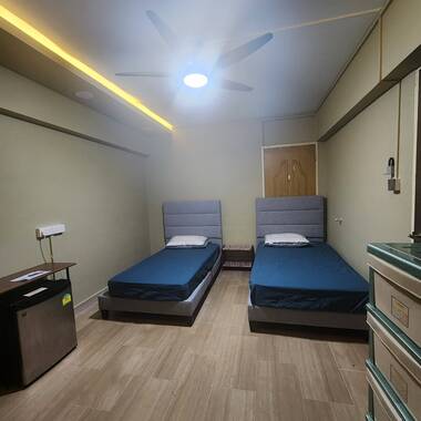 Common Share room @ Farrer Park