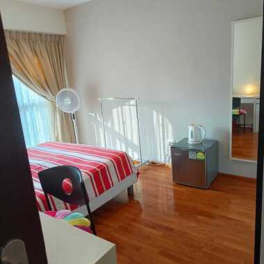 Master Room @ Pinnacle Duxton Tanjong Pagar - $2000 for 1 lady