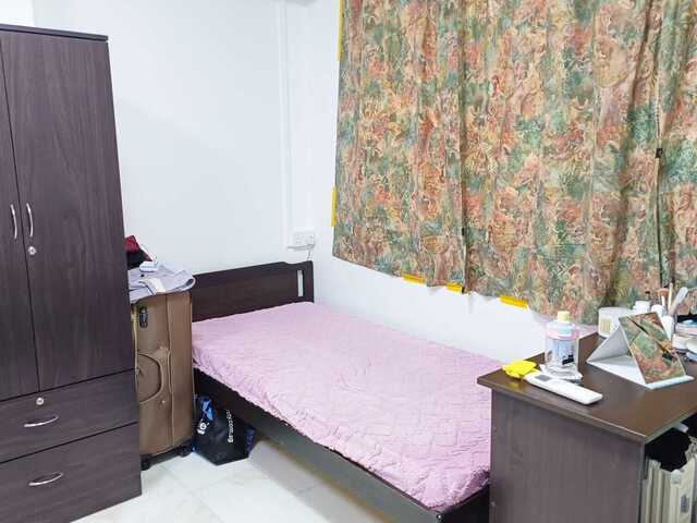 Female Shared Room for Rent (Big room)