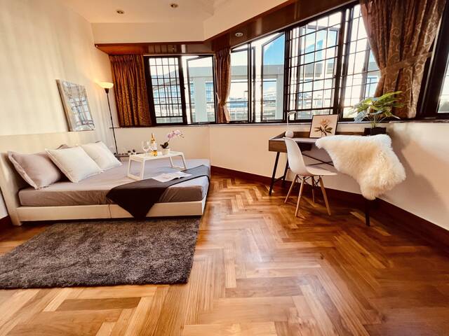 Eastpoint Green Condo Master Studio For Rent (Simei MRT - EWL/Green Line)
