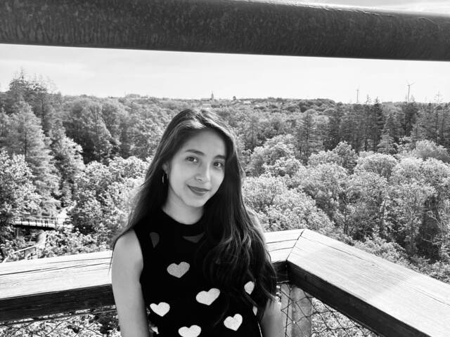 Gabriela Vega is looking for a room in Queenstown
