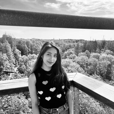 Gabriela Vega is looking for a room in Queenstown