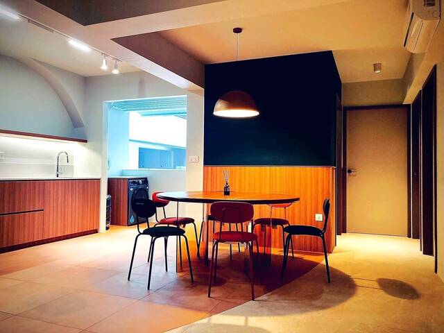 2 Common Rooms for rent at Blk 210B Clementi Avenue 6, (Single Pax) no agent fee