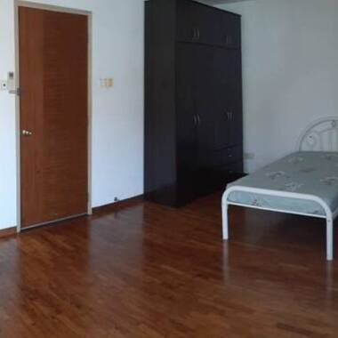 Ensuite room at Wan Tho Avenue for rent! Aircon wifi!