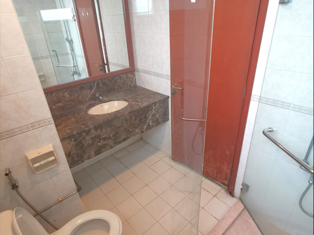 Room for rent / Jurong West / Common room / 1pax stay / Available Oct 2