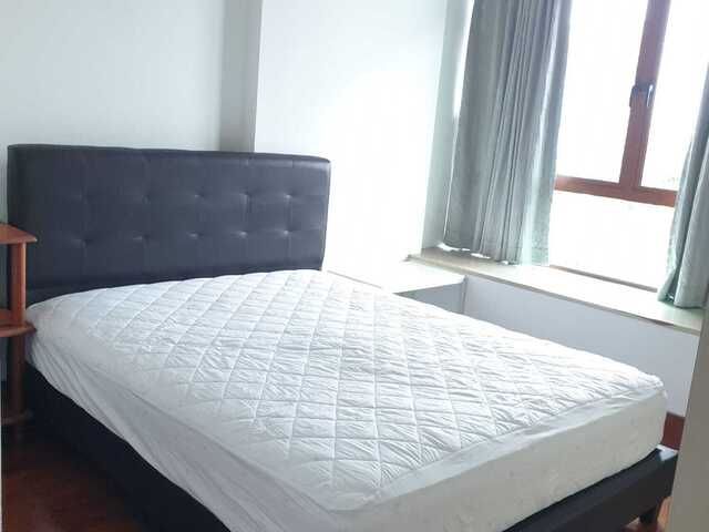 * 5 min walk to Kembangan MRT ** quiet neighbourhood