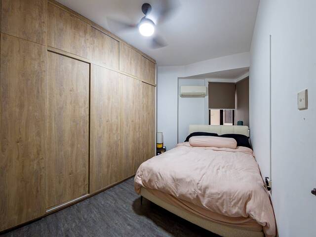 Seaside Living in fully furnished apartment