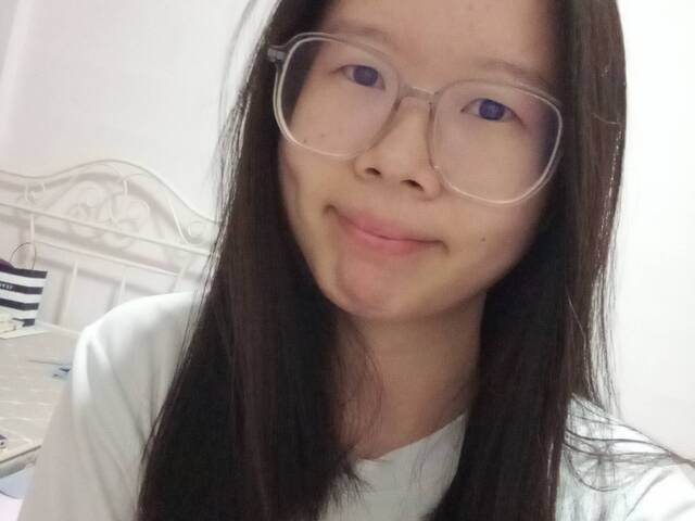 Lee is looking for a room in Buona Vista