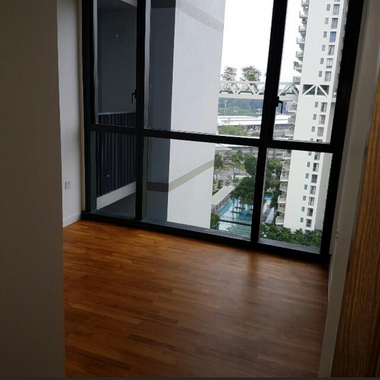Sky Vue High floor, conducive unit for you to get it soon!