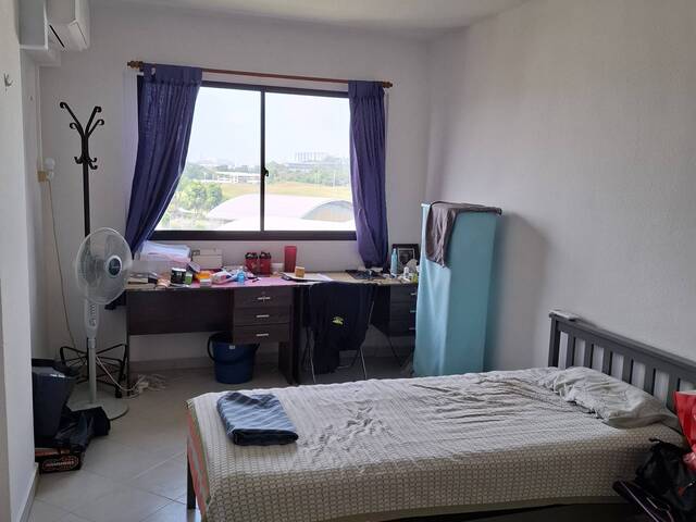 Air conditioned Comon room for rent