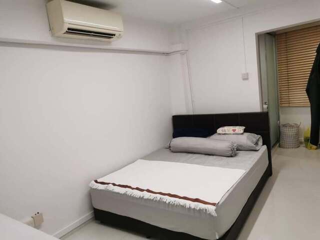 Holland Village Master Bedroom