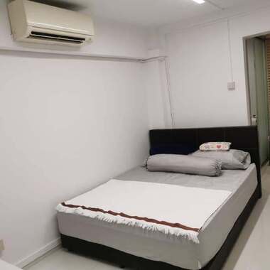 Holland Village Master Bedroom