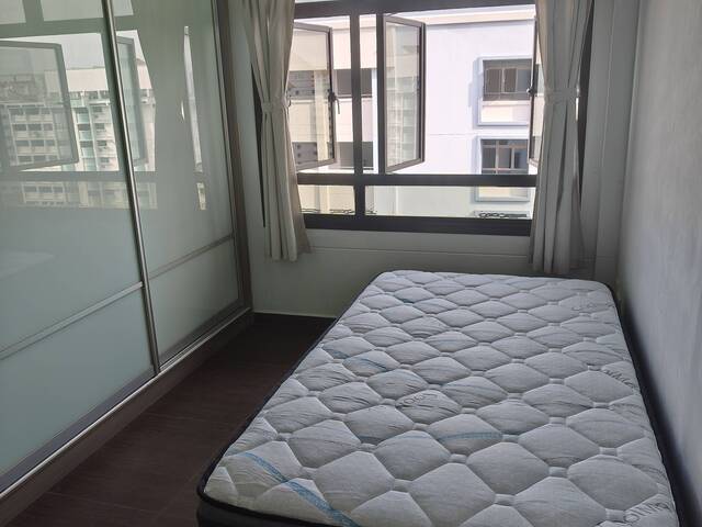 Boon lay drive common room for rent