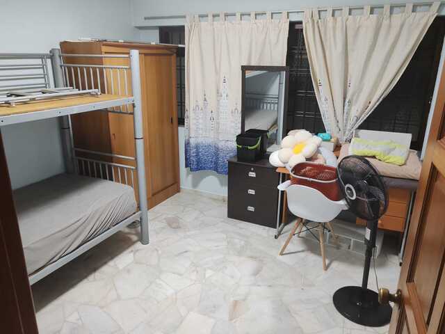 Blk 154 Jln Teck Whye-$900/1guy, $1100 fro 2 pax/couple (AIRCON + WIFI)-OPPOSITE BT PANJANG MRT