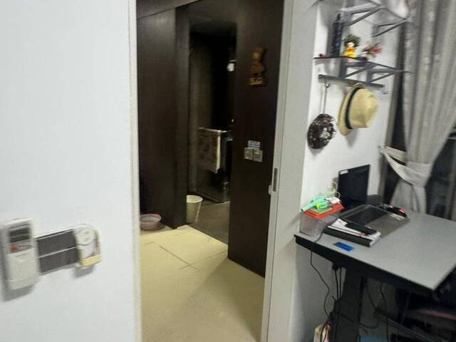 THE WOODS, common room for 1 pax (OWN BALCONY) - own washing machine