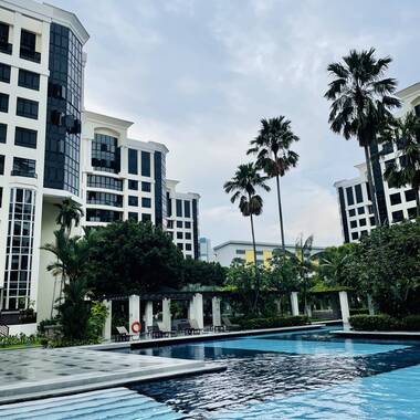 Eastpoint Green Condo Deluxe Common Room For Rent (Simei MRT - EWL/Green Line)